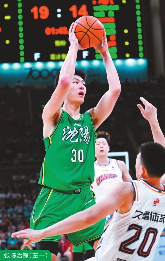 英雄联盟-清晨辽宁本钢备战全明星赛，单刀错失细节曝光，态度坚定，赛程密集仍需轮换的简单介绍